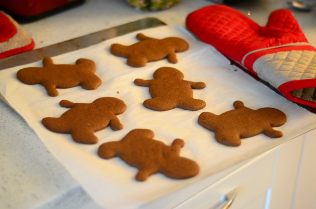 How to Make Gluten Free Gingerbread Men