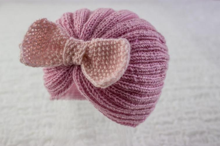 Retro Cloche with Bow Knitting Pattern