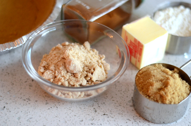 Streusel for Shoofly Pie