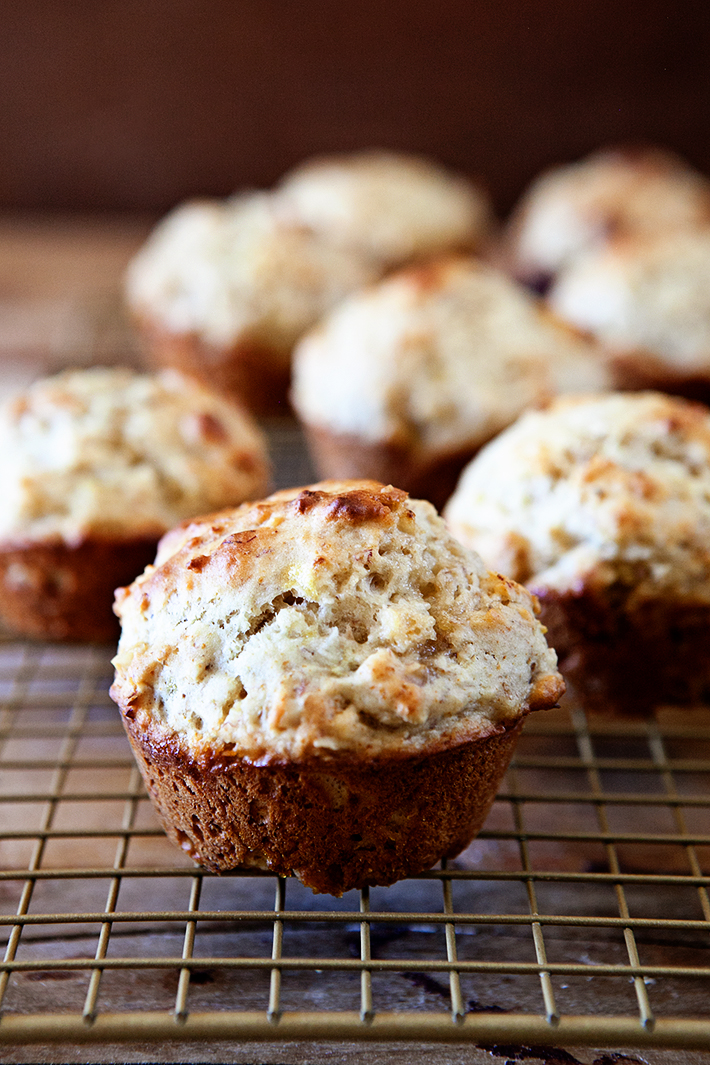 Easy Banana Nut Muffins