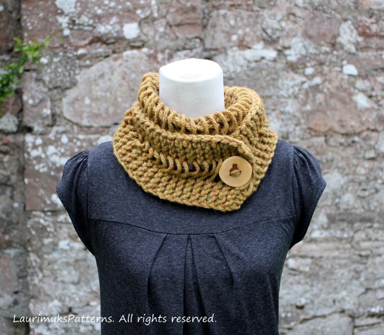 Dijon Chunky Lace Button Scarf Knitting Pattern