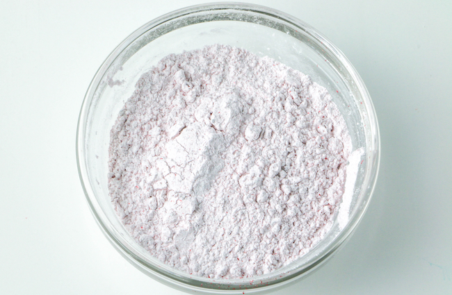 All Natural Pink Powdered Sugar