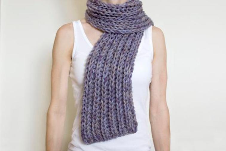 How to Crochet a Chunky Scarf - Free Pattern for Beginners