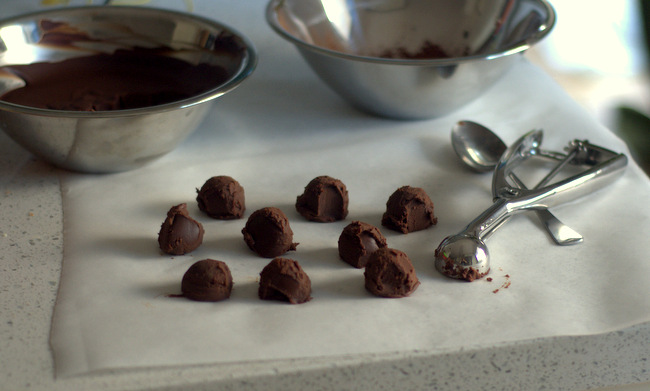 How to Make Dark Chocolate Champagne Truffles