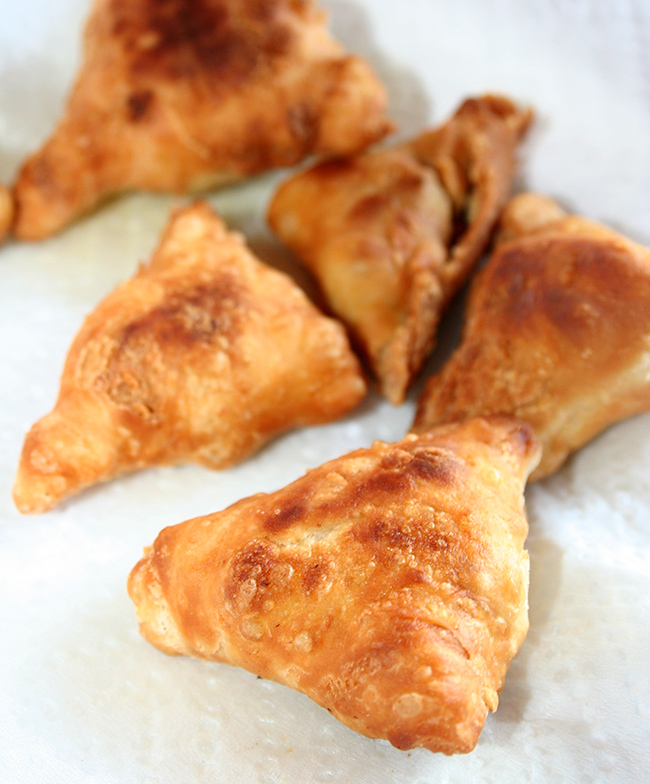 Fried samosas