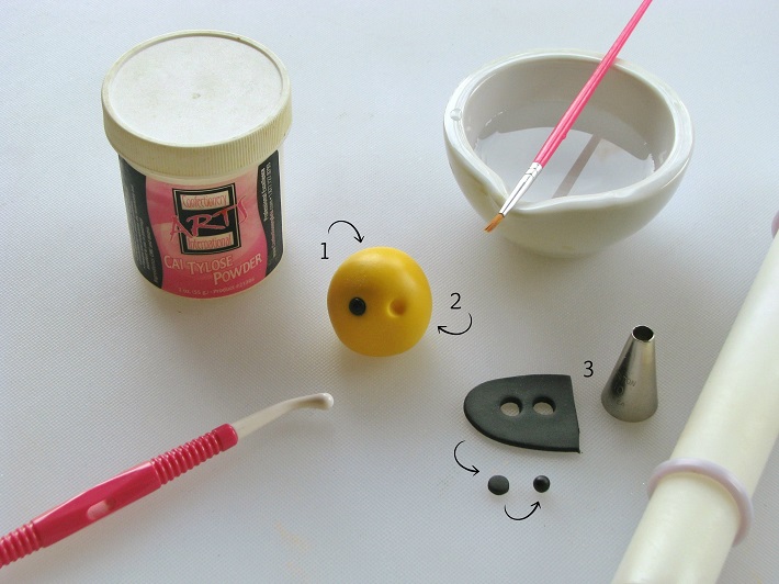 Easter Cupcake tutorial step 1