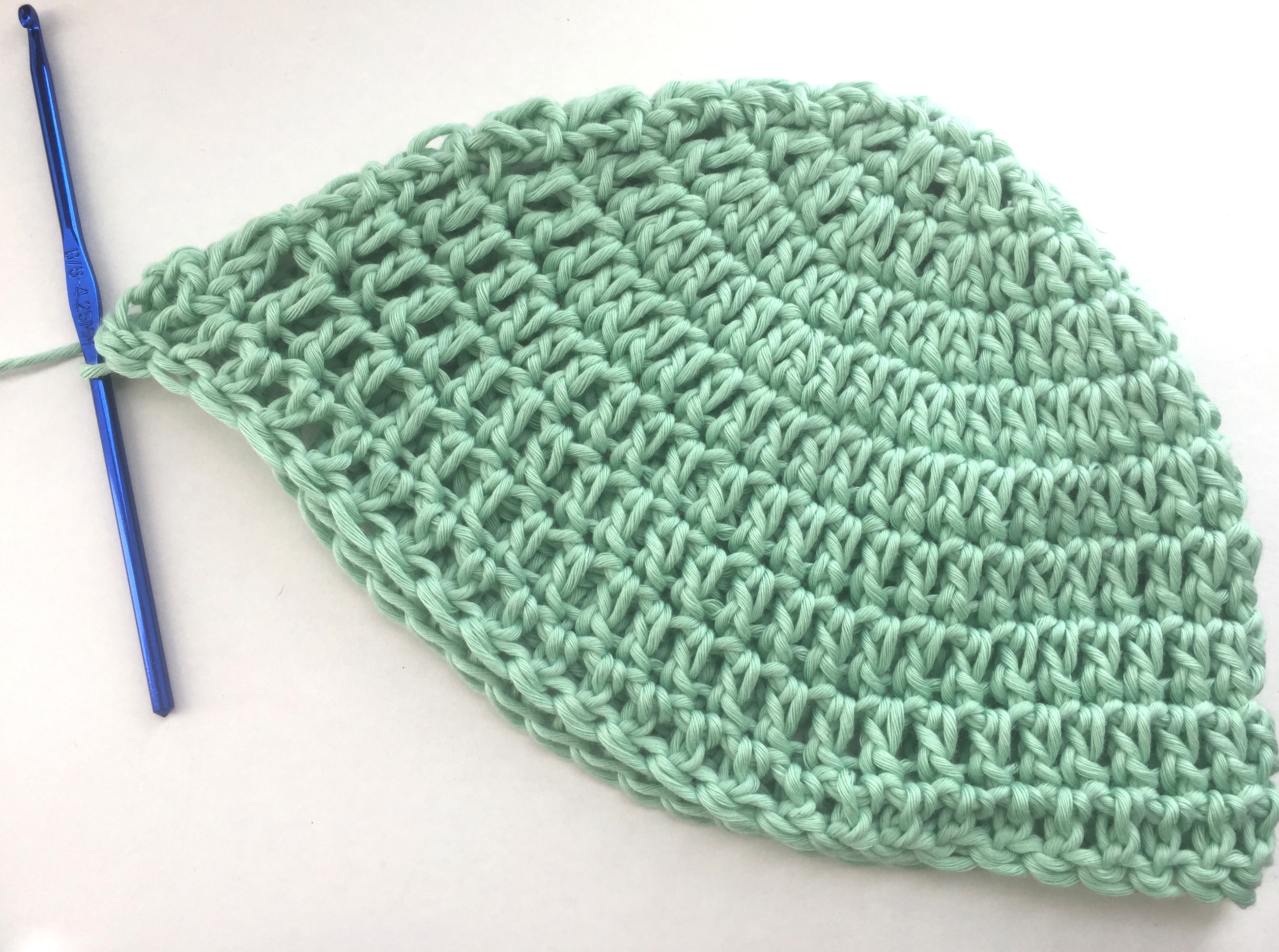 crochet baby hat in 10 rounds