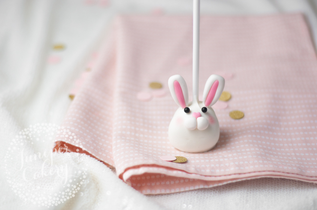 How to make cute Easter cake pops