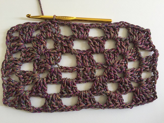 crochet granny rectangle round 3, step 5