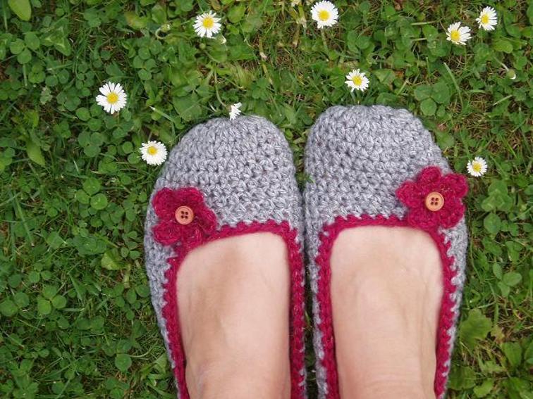 Crochet Slippers with Small Flower