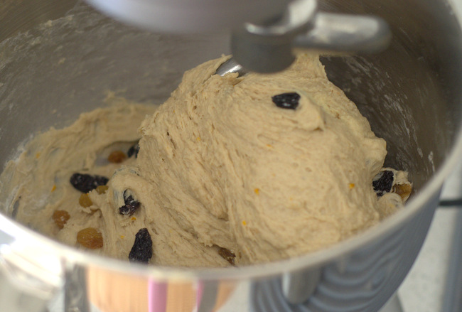 How to Make Easy, No Knead Hot Cross Buns