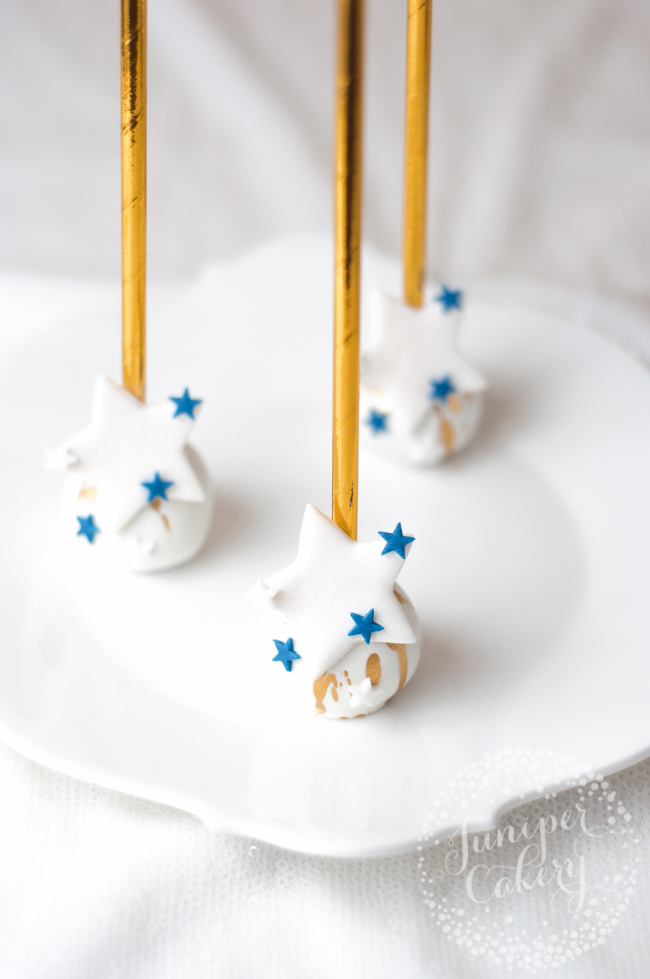 Memorial Day cake pops