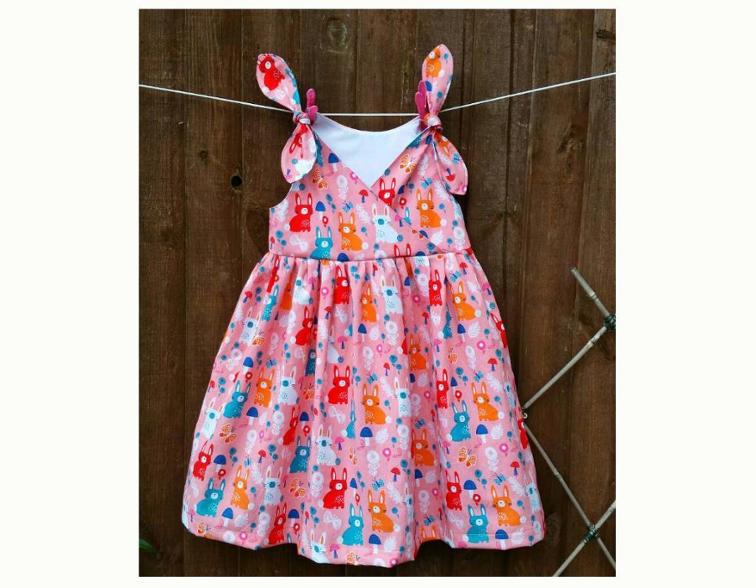 Petite Fille Style Girls Dress Sewing Pattern