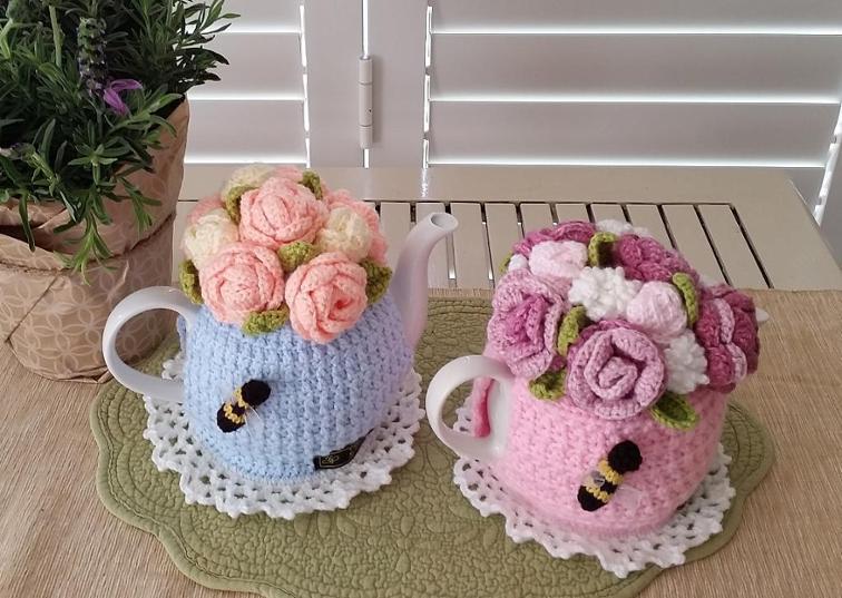 rose garden crochet teapot cozy