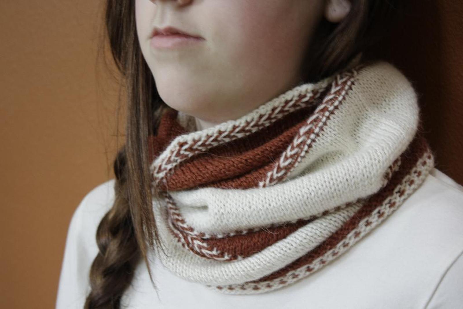 Baltic Braid Cowl Knitting Pattern