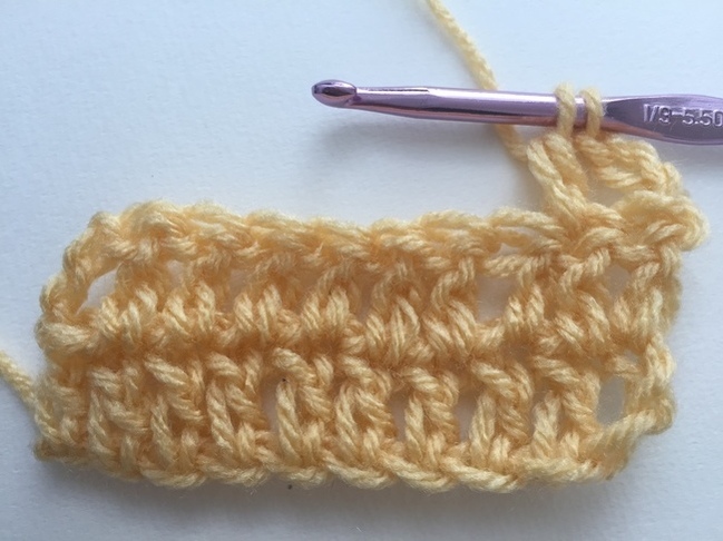 how to double crochet, step 6