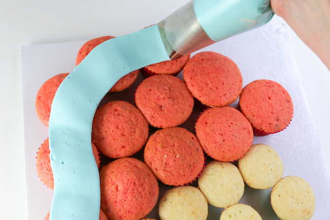 Frosting the Pull-Apart Cake