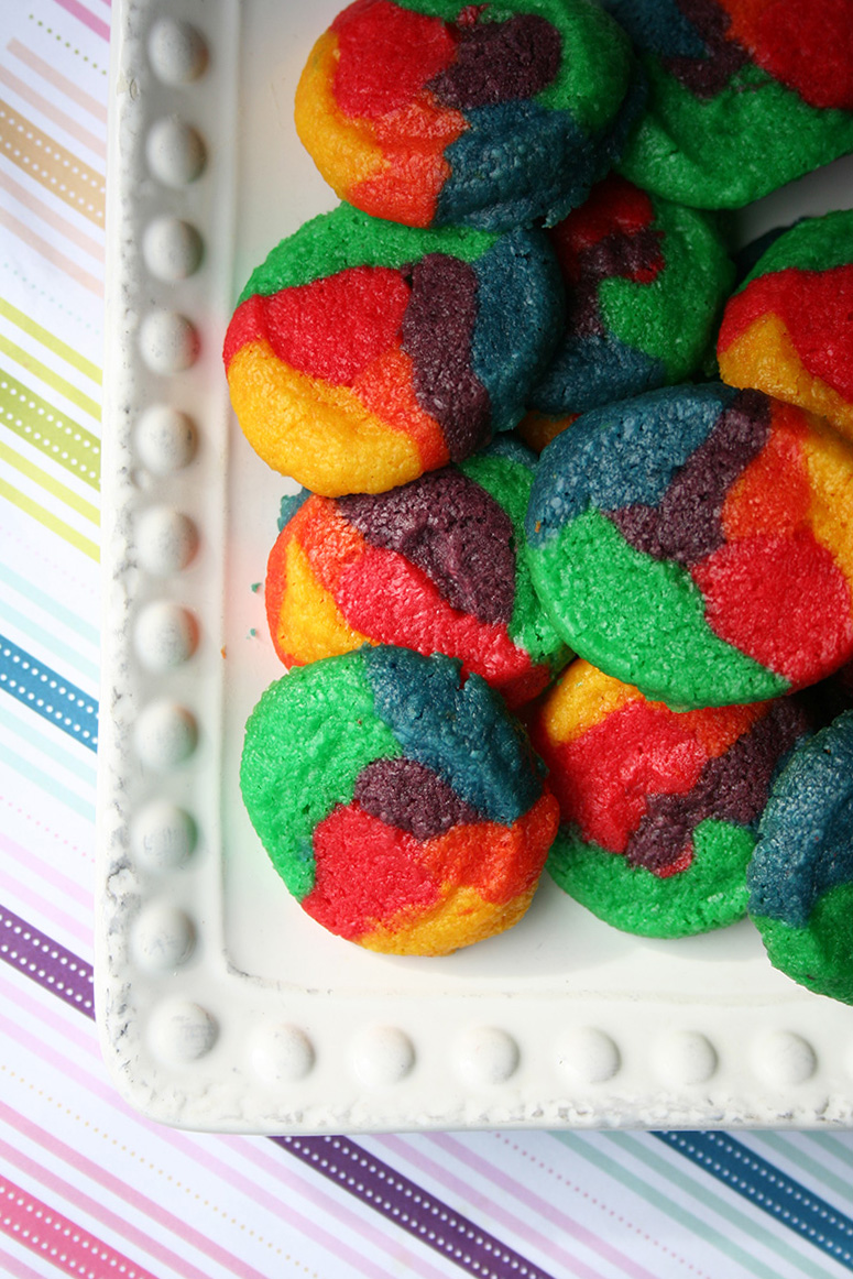 Rainbow sugar cookies