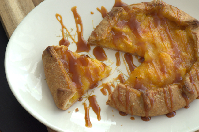 5 Fancy (and Easy) Ways to Finish a Tart: Caramel Drizzle