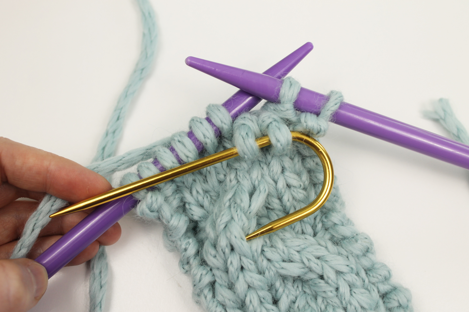 Knit cable braid