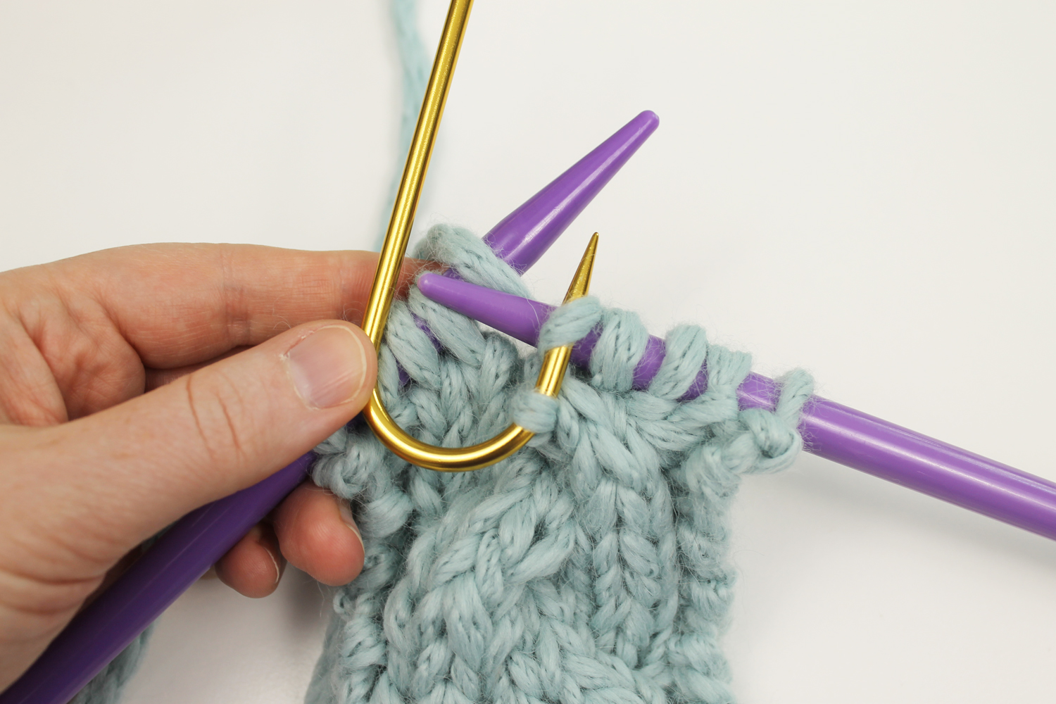 Knit cable braid