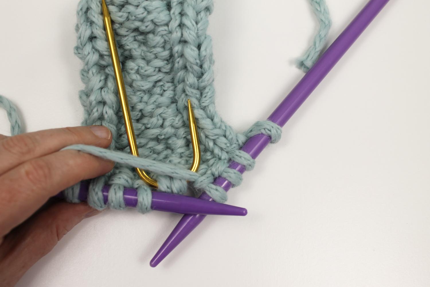 Knit cable braid