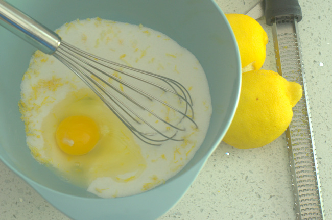 How to make a Classic Lemon Loaf Cake in One Bowl