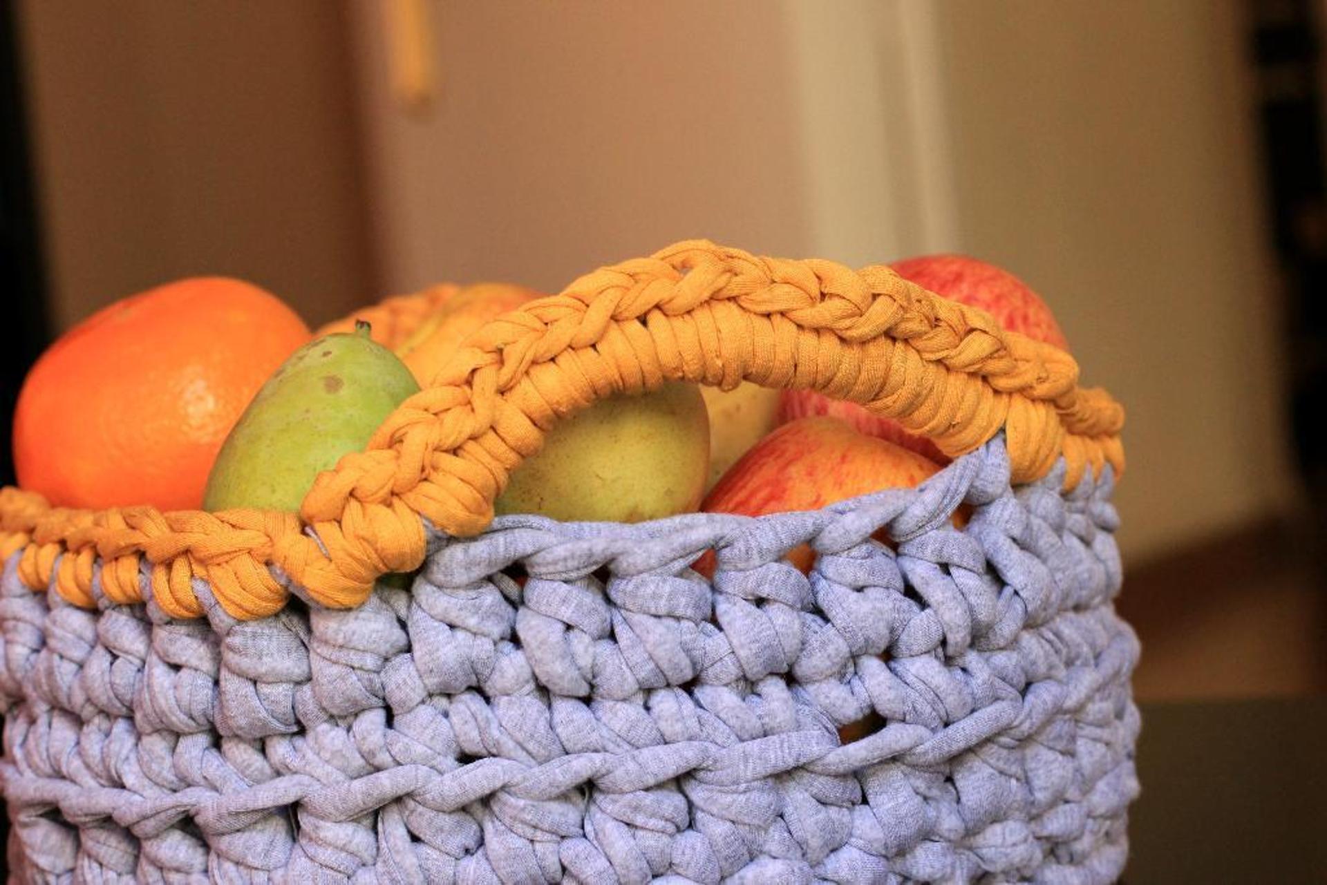 t-shirt yarn basket crochet pattern