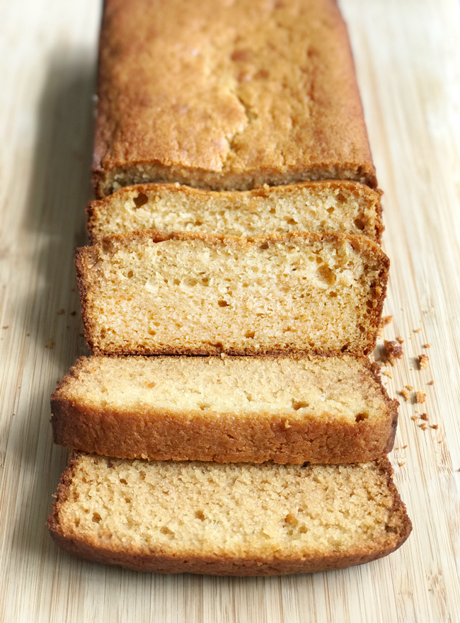 Greek yogurt pound cake 