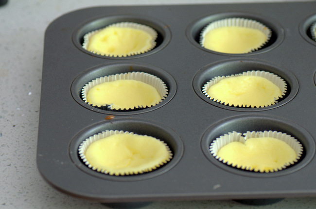 How to Make Mini Cheesecakes