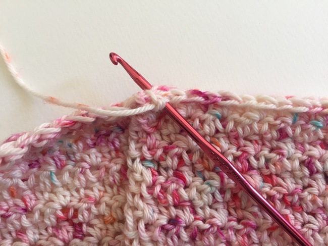 seaming edges of crochet clutch