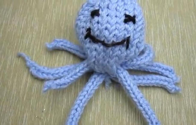 knit octopus