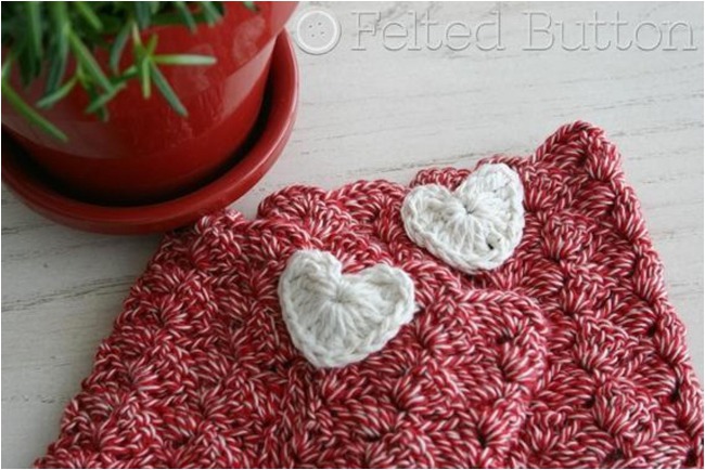 Felted button free crochet boot cuff pattern