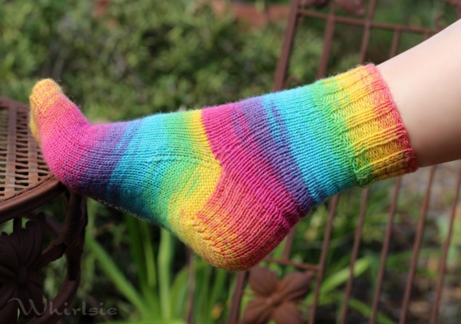 Whirlsie's Vanilla Socks Knitting Pattern