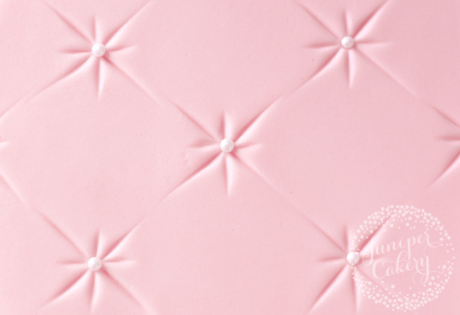 How to quilt fondant for cakes