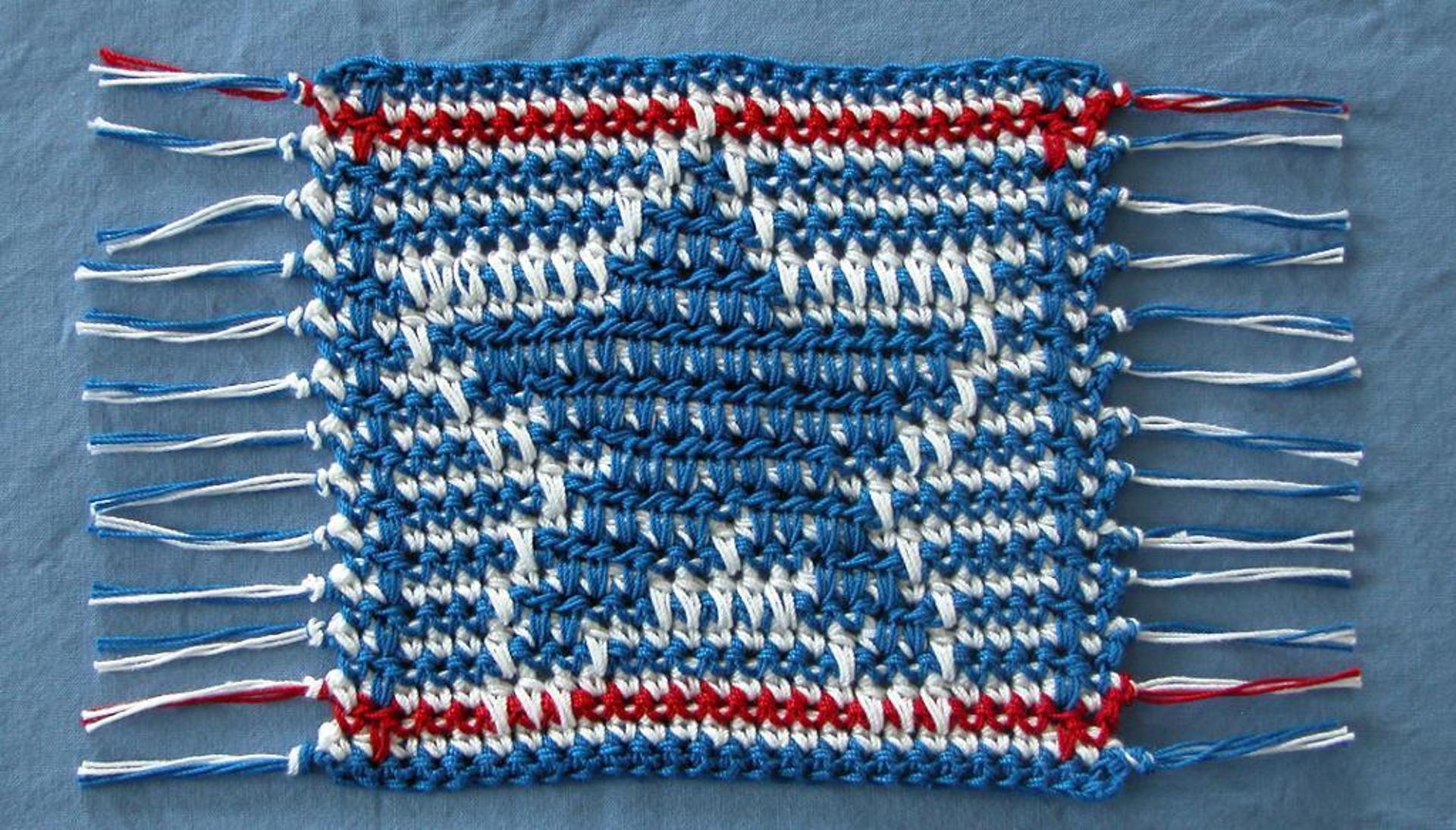 reversible star coaster free crochet pattern