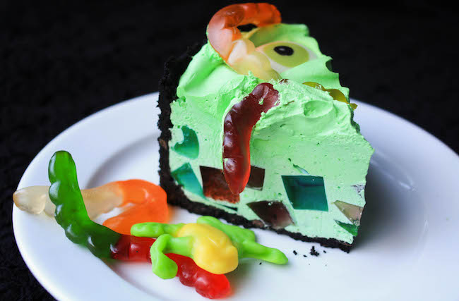 Cauldron Cake by Erin Bakes 