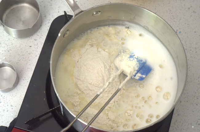How to Make Gougeres
