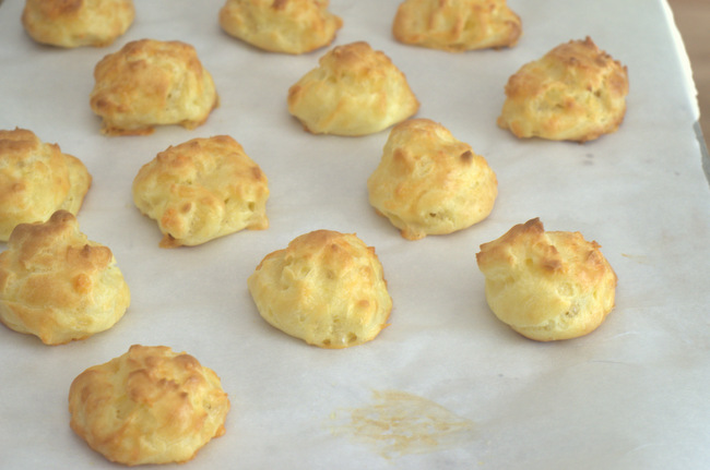 How to Make Gougeres