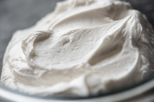 Buttercream for Piping Flowers