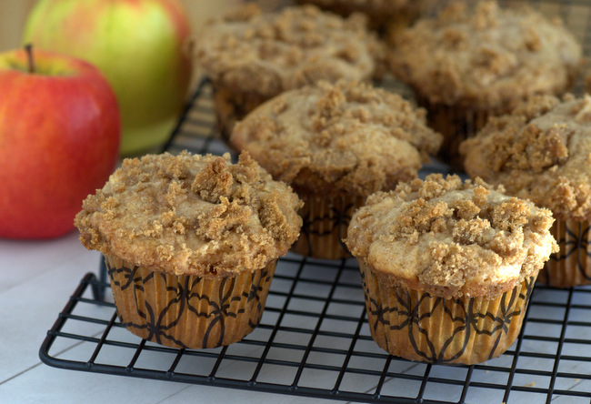 Apple Spice Muffins with Cinnamon Streusel