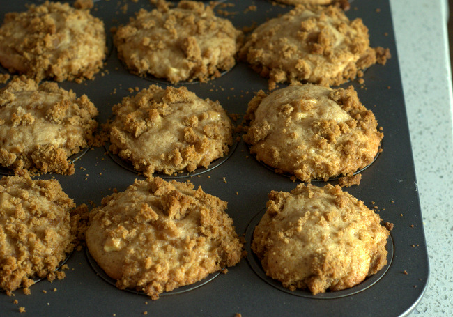 Apple Spice Muffins with Cinnamon Streusel