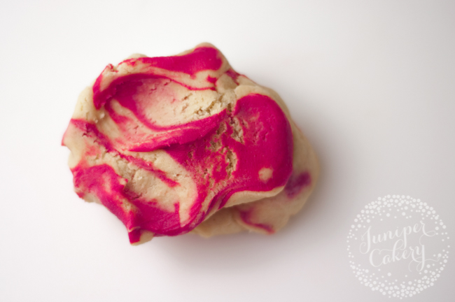 Easy marbled cookie tutorial by Juniper Cakery