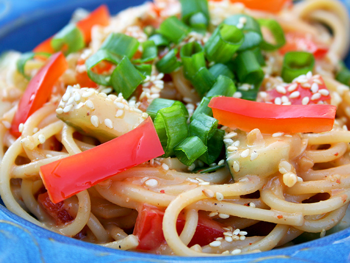 Peanut sesame noodles