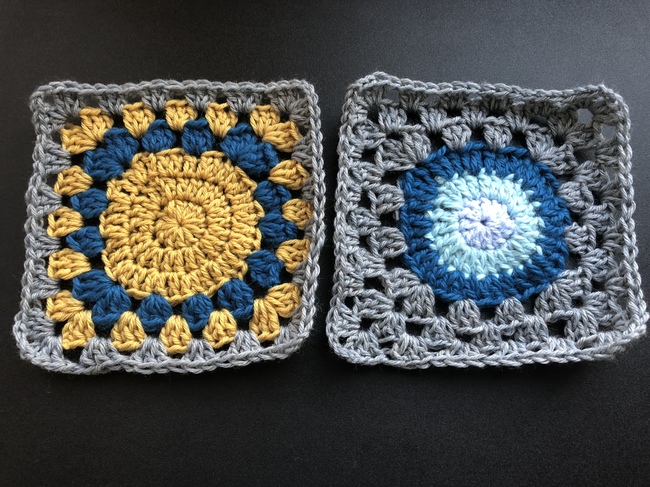 2 crochet granny squares