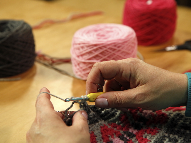 Crochet Colorwork With 3 Strands of Yarn