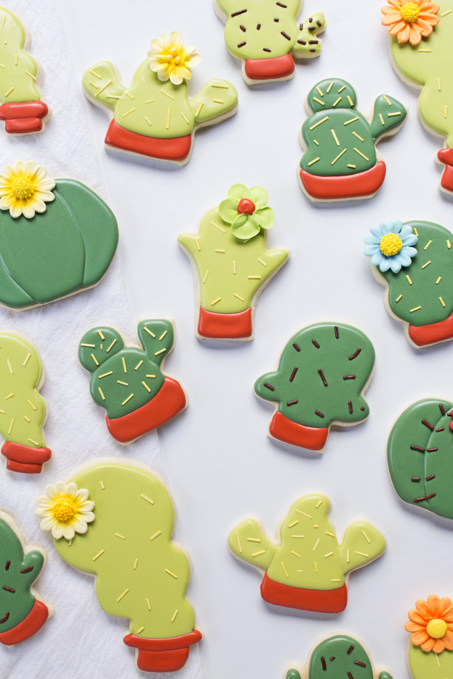 How to Make Simple Cactus Cookies