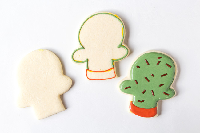 Simple Cactus Cookies