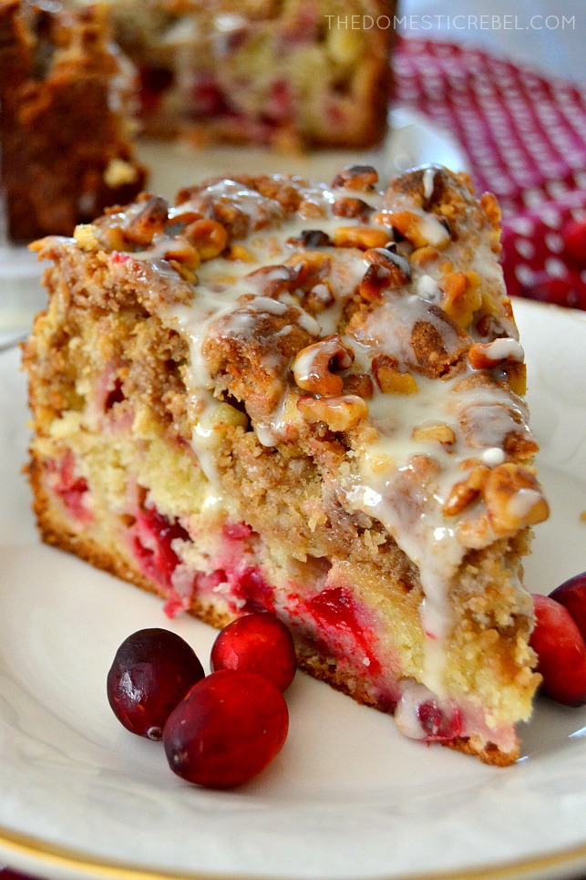 Cranberry walnut crumb cake