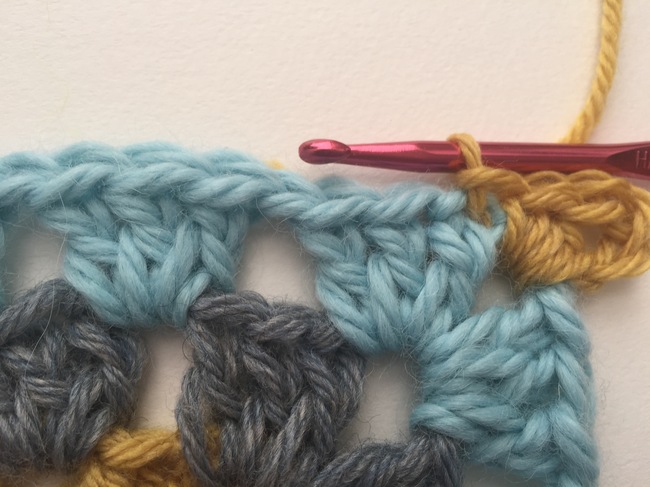 shell stitch crochet border